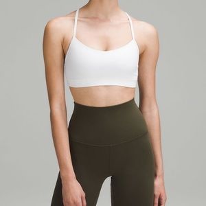 Lululemon sports bra size 8